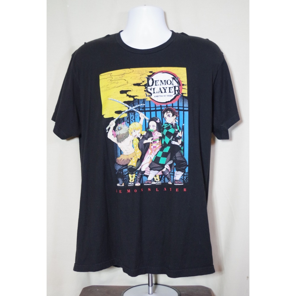 Demon Slayer Kimetsu no Yaiba Mens XL Graphic T-Shirt Black Anime Tanjiro Nezuko